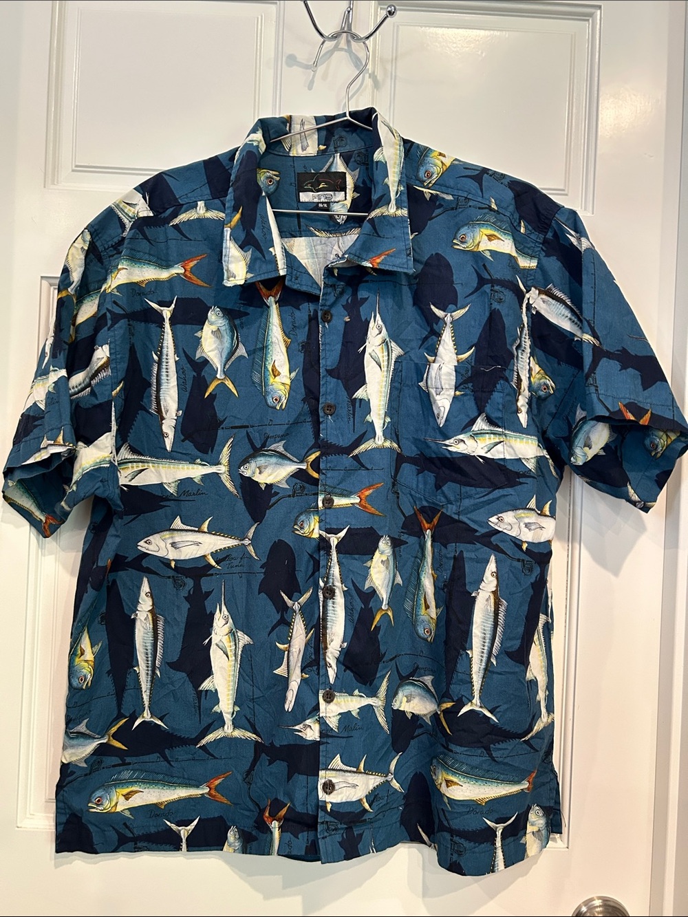 FINS  Short-Sleeve Fish Print Button-Up Shirt - Blue XL